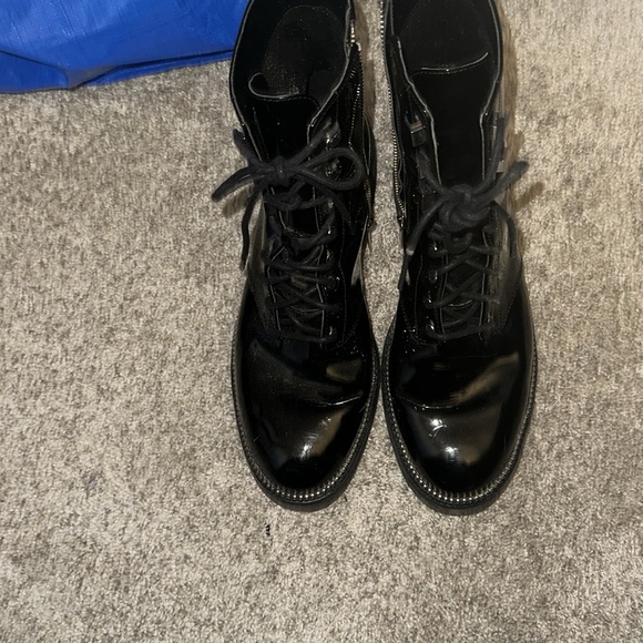 Michael kors boots - Picture 5 of 6